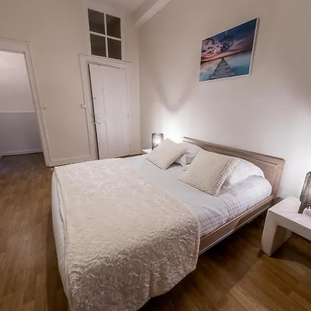 Gîtes Les Orchidées Les 3 Maisons * Saumur