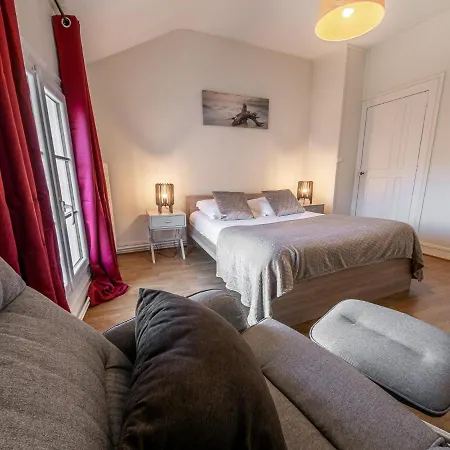 Gîtes Les Orchidées Les 3 Maisons