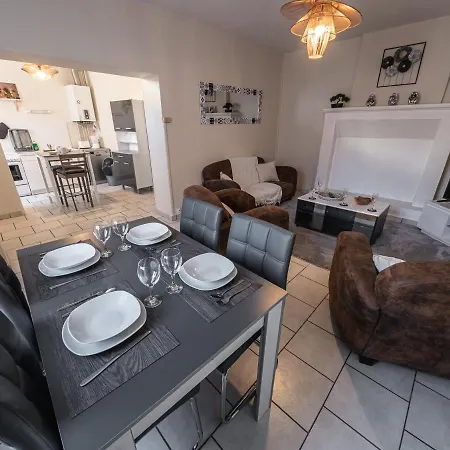 Gîtes Les Orchidées Les 3 Maisons
